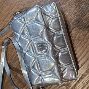 JASON WU SILVER QUILTED CROSSBODY.   #7318